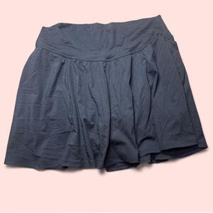 Gilly Hicks black Skort